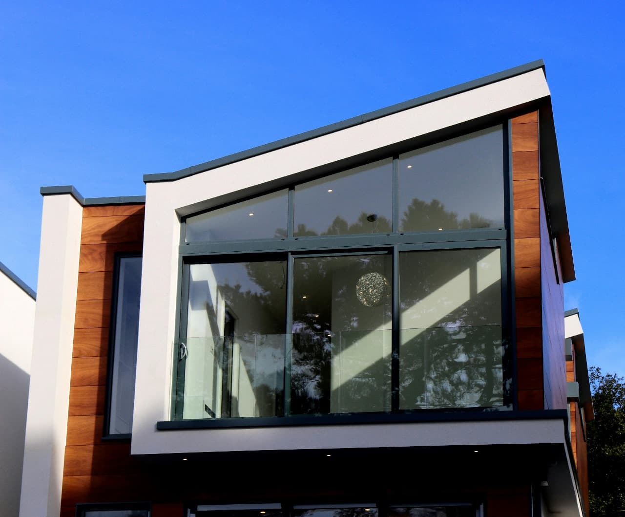 How to Reduce Sunroom Cost Without Compromising Quality