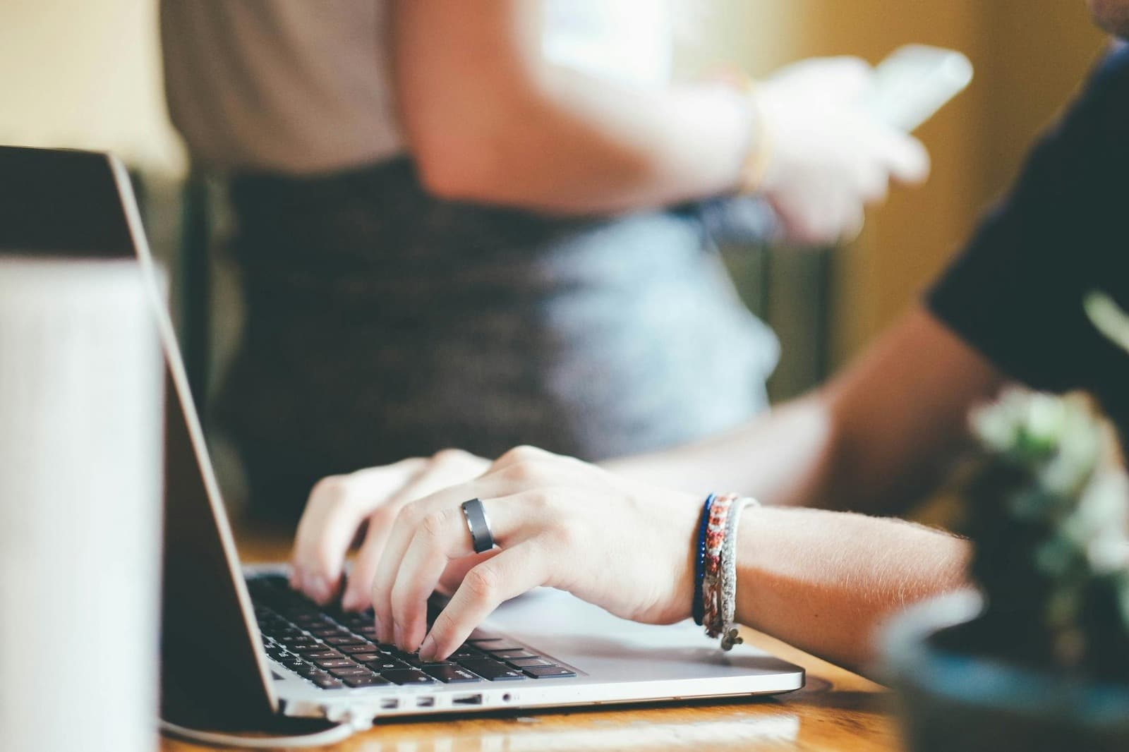 Why Multi-Channel Lead Acquisition Delivers Higher-Quality Leads
