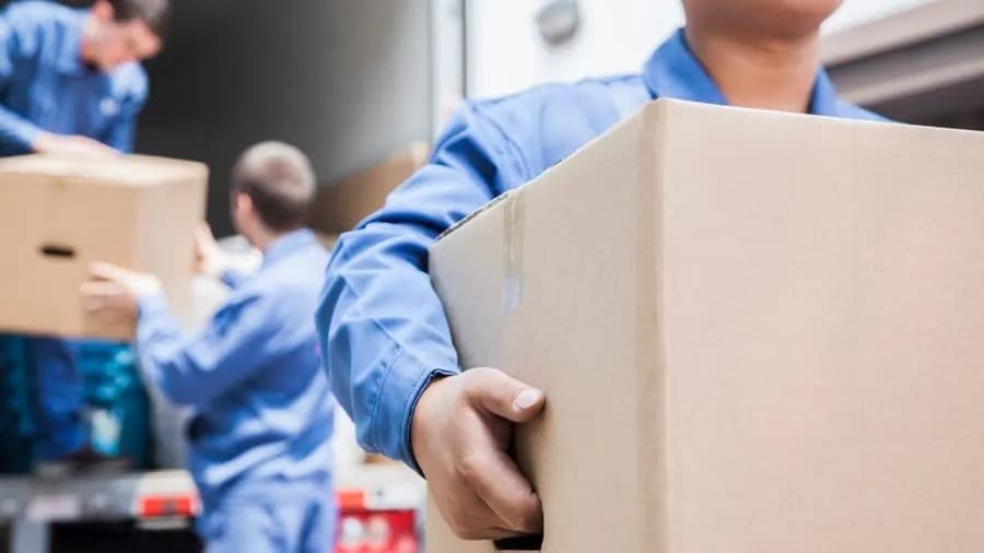 Local movers Phoenix AZ | Trusted &amp; Affordable Moving