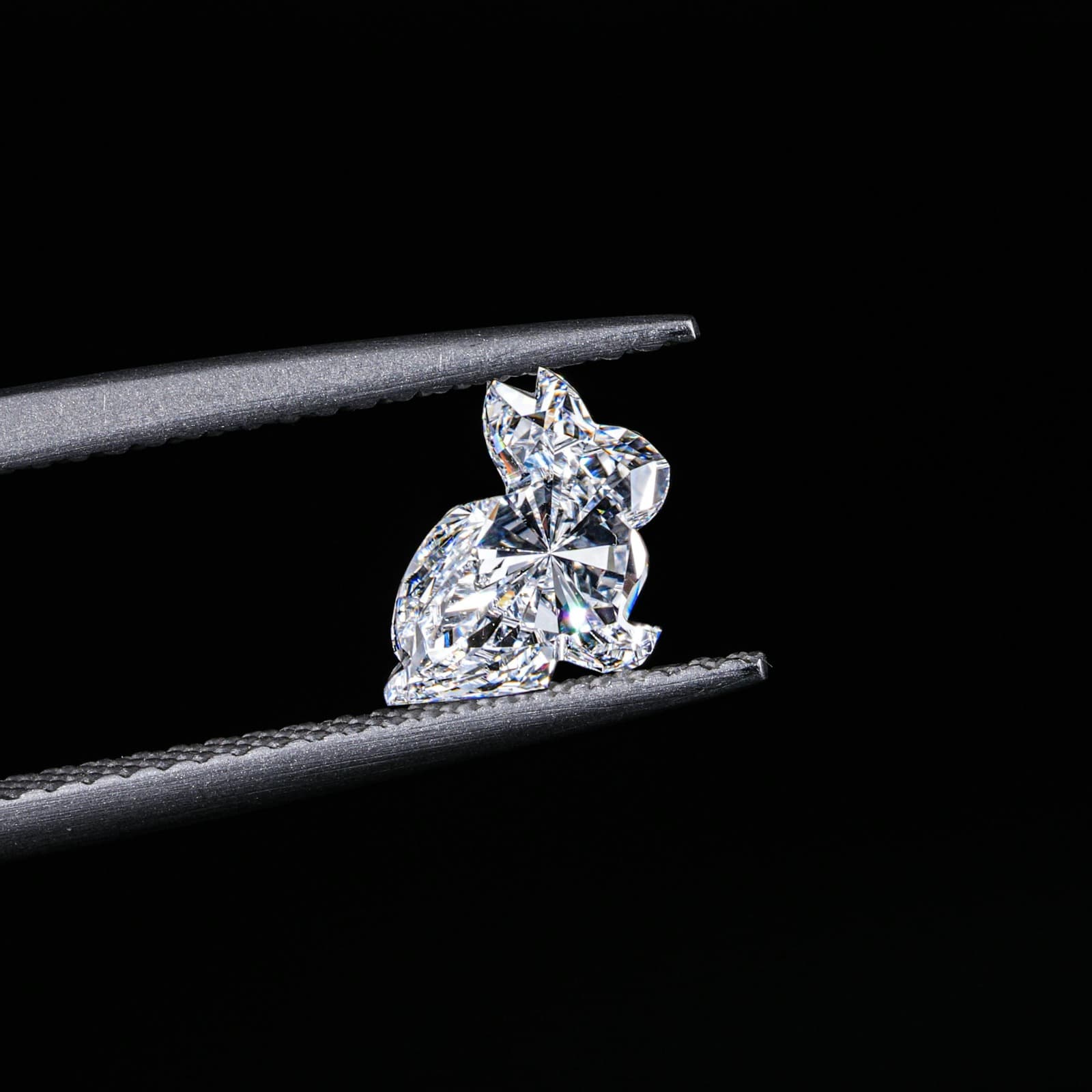 Diamond Nose Stud UK – Stylish &amp; Timeless