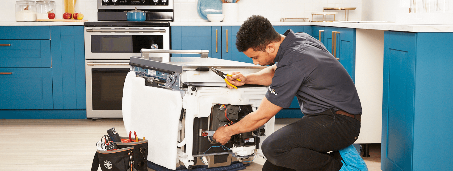 Reliable Dishwasher Repair for Poor Cleaning, Leaks &amp; No-Drain Issues