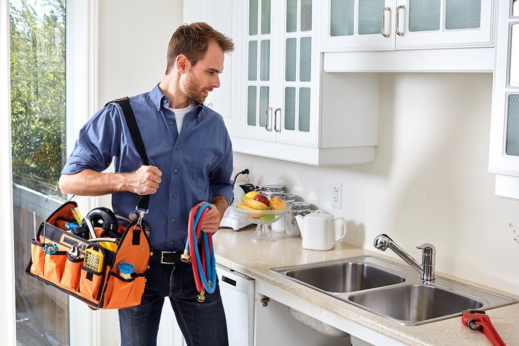 Dependable Handyman Redmond for Maintenance and Renovation