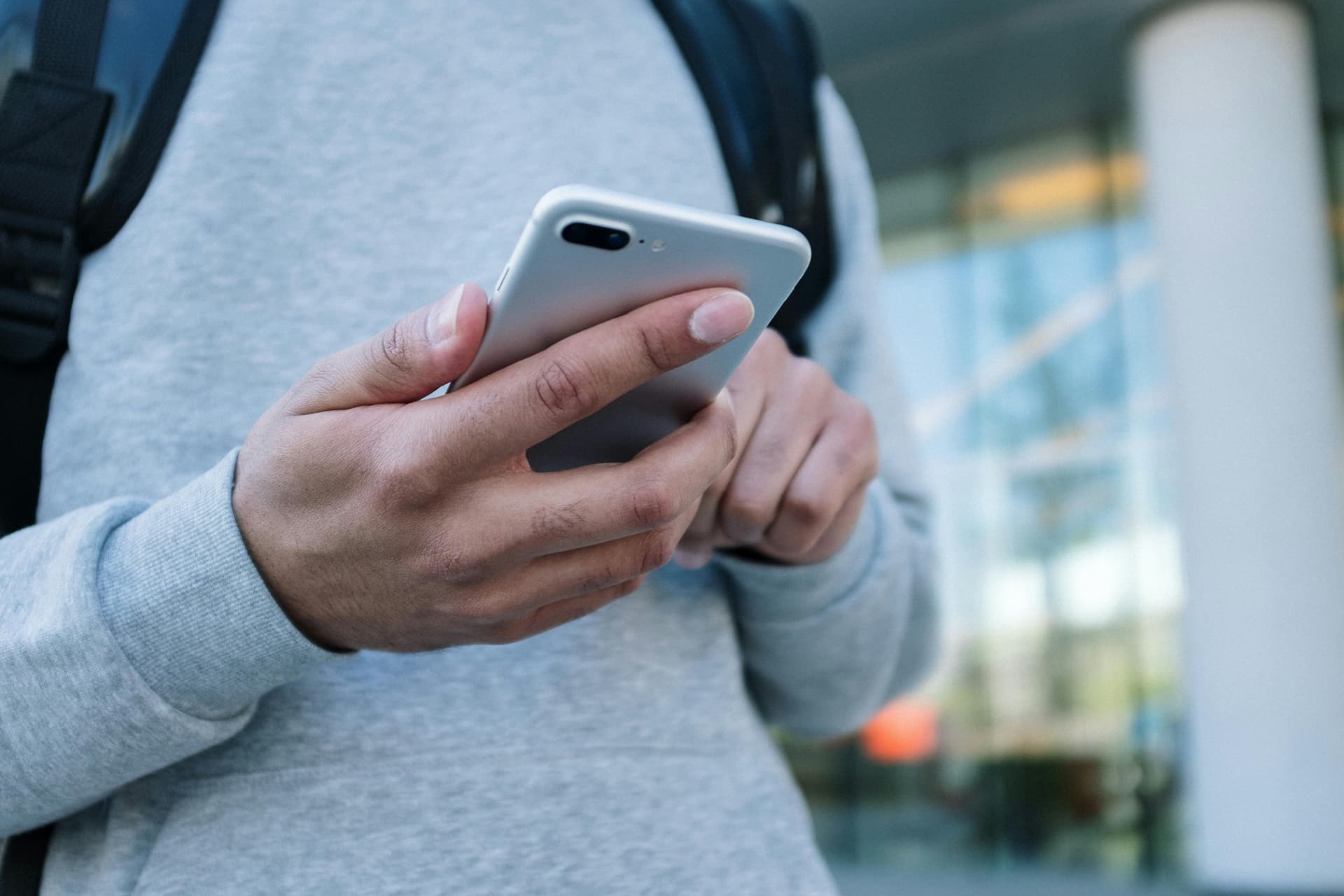 Sell Broken Phone Cash – Turn Your Cracked Device into Instant Money