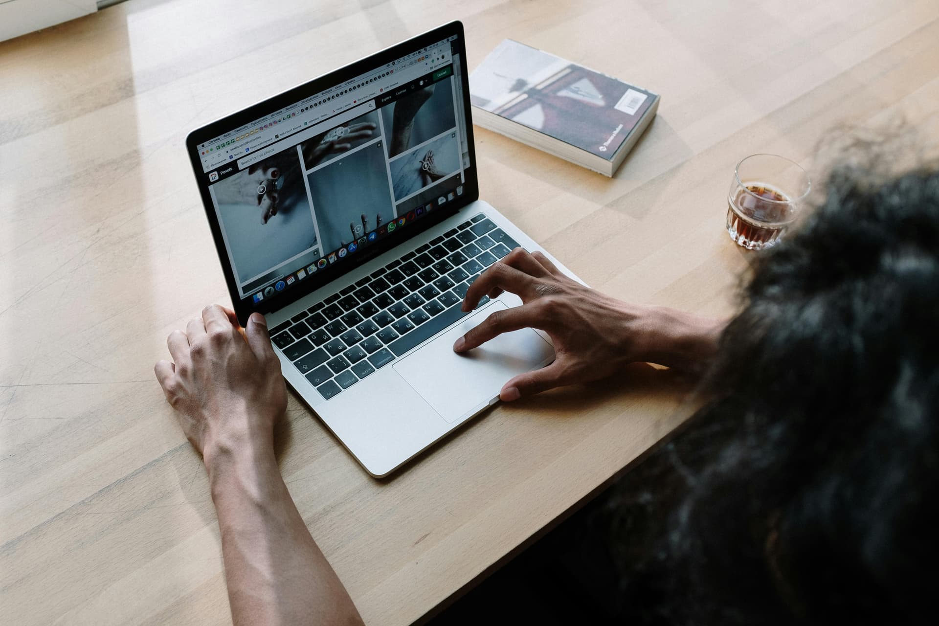 COMPARING THE TOP Emergency communication tools FOR WORKPLACE SAFETY