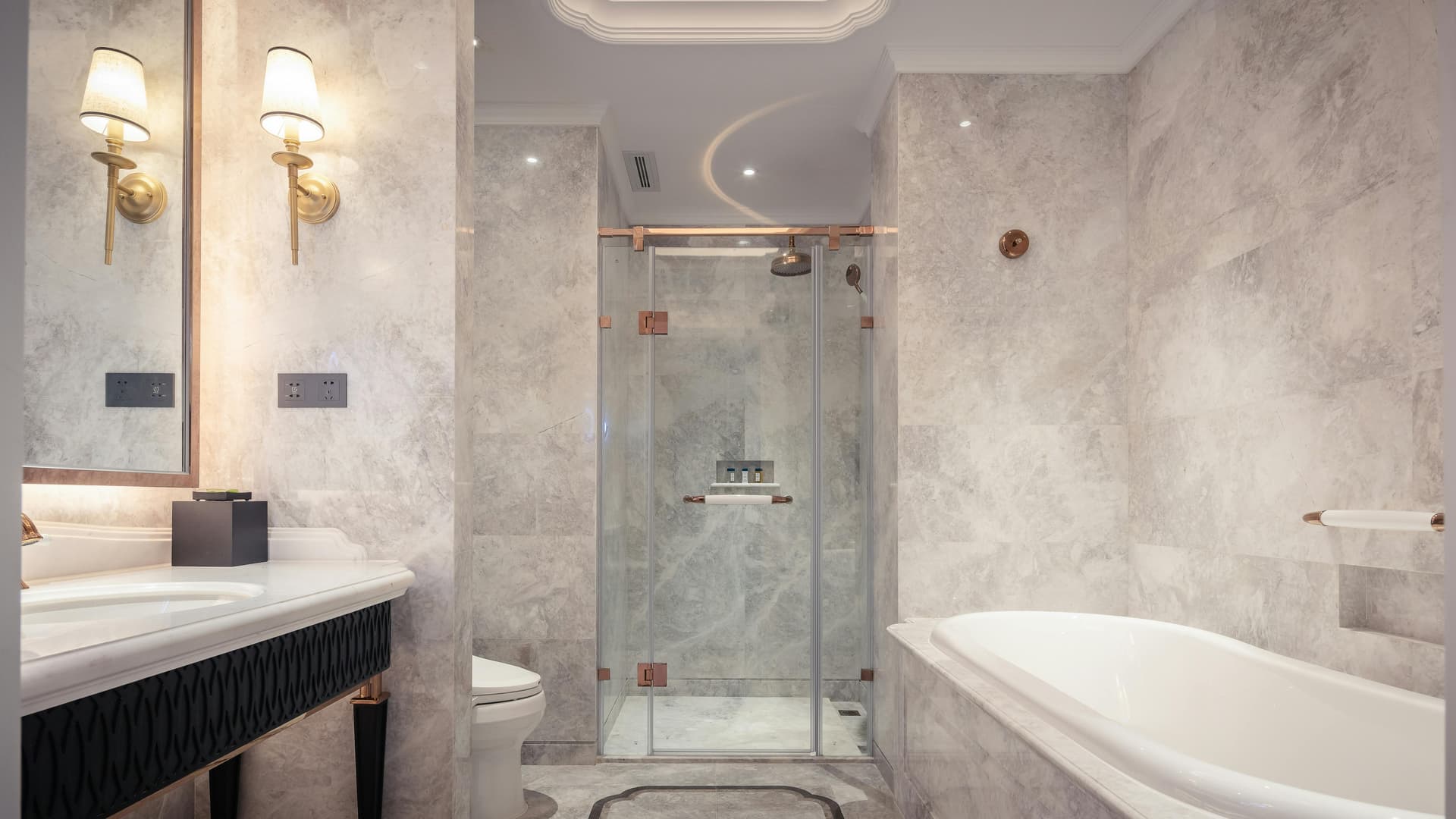 Elegant Showers – Stylish Solutions for Contemporary Homes