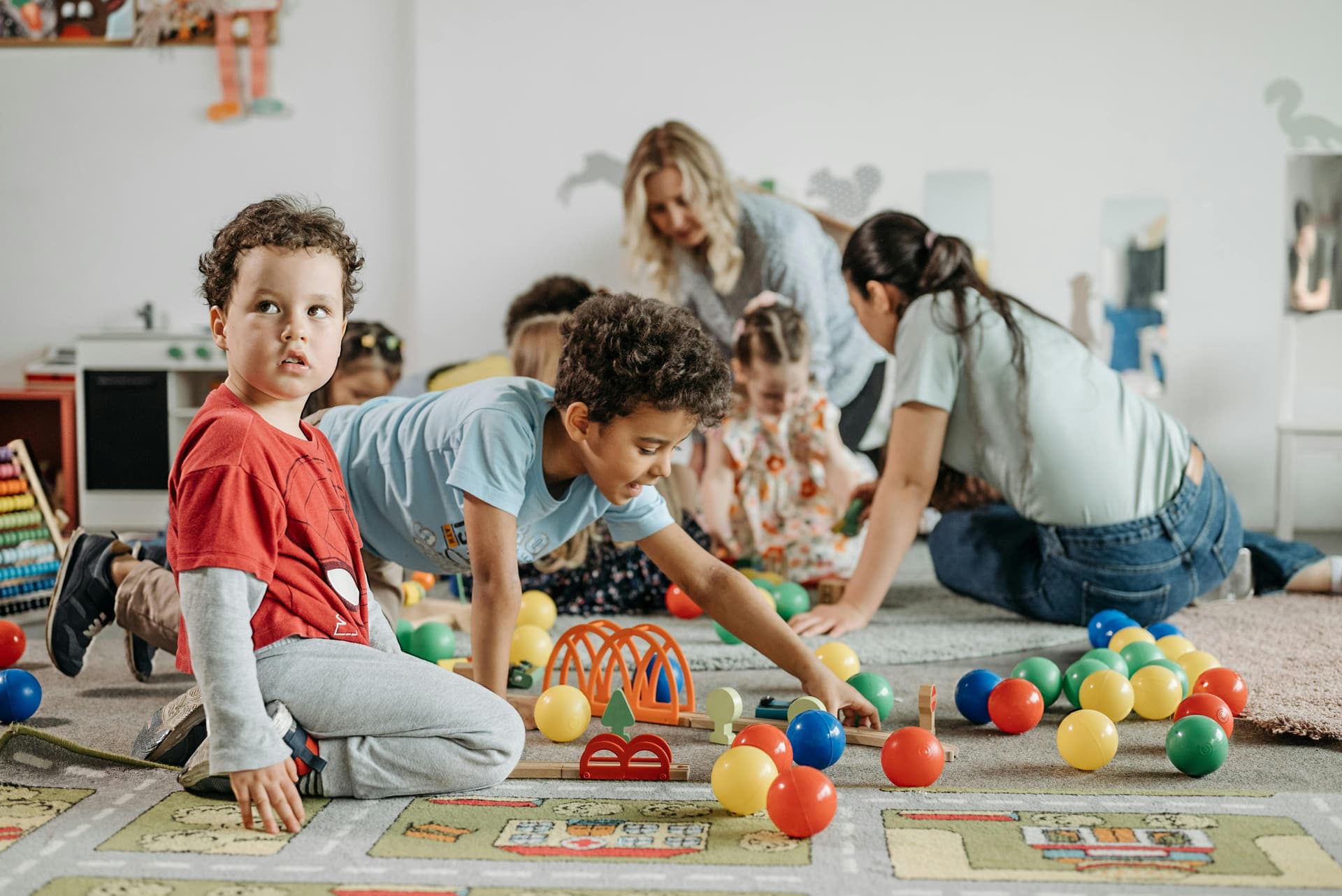 Daycare Centers Near Me Offering Learning &amp; Play