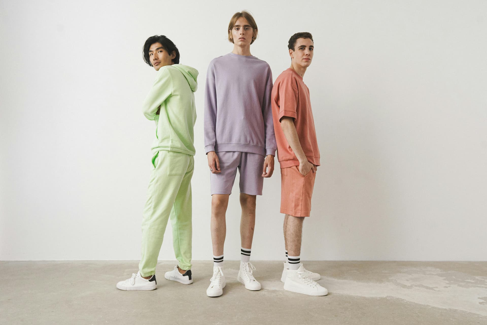Classic Crew Neck Sweatshirt Styles for Everyday Comfort