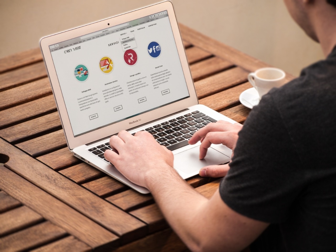 Boost Your Online Presence with Expert Social Media Marketing Services