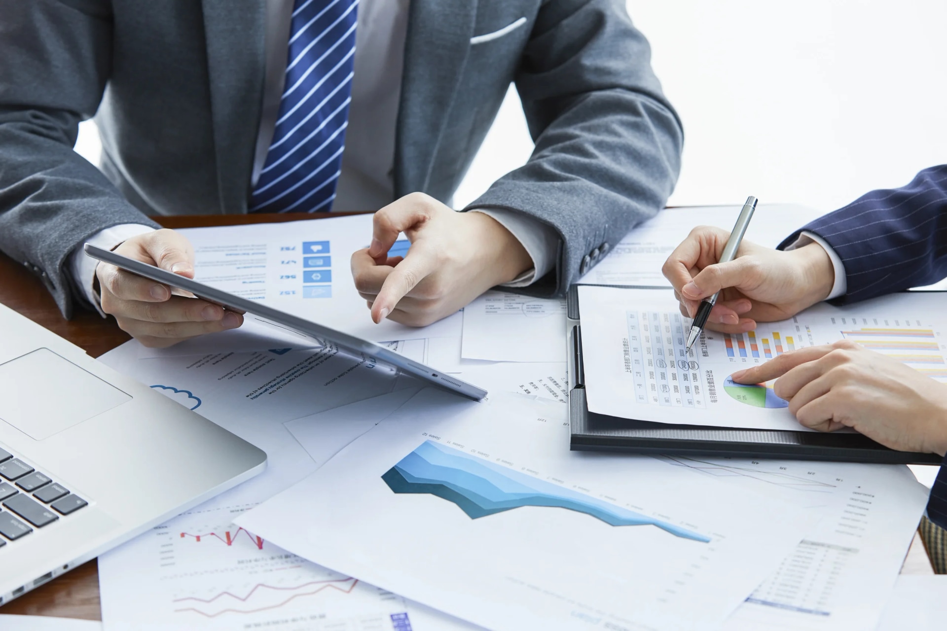 Bookkeeping Firm in Abu Dhabi Helping Firms Reduce Errors