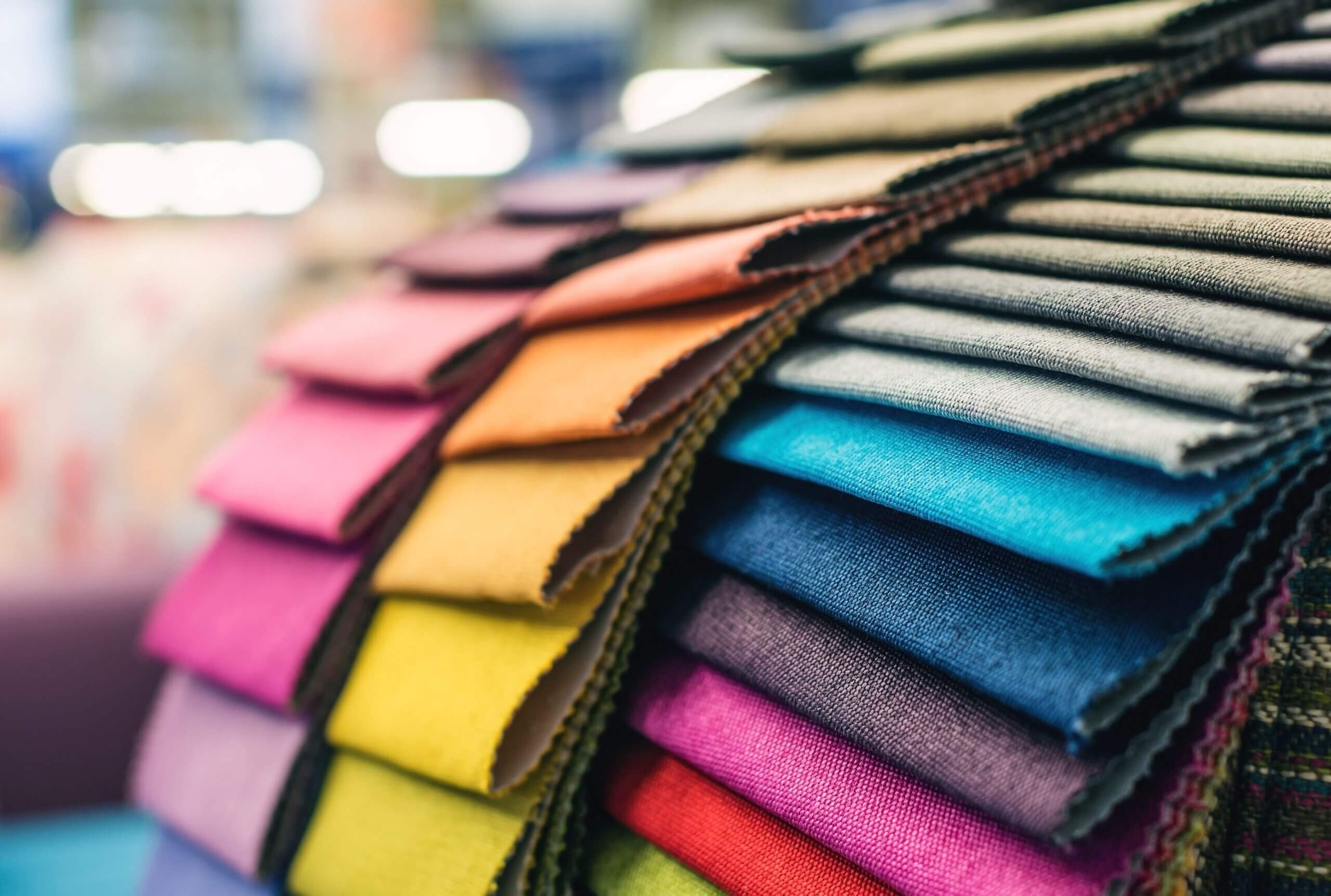 Custom printed fabric Solutions with Fast Production & Large Output