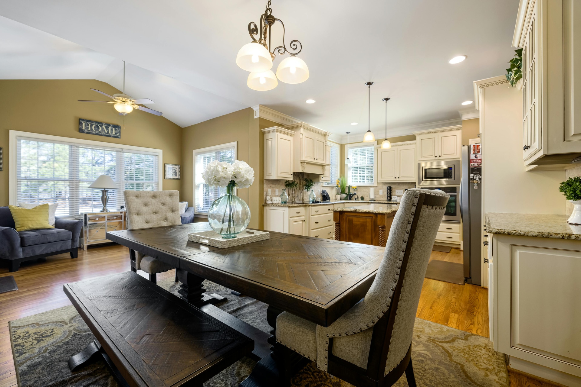 Professional Cabinet painting services Experts