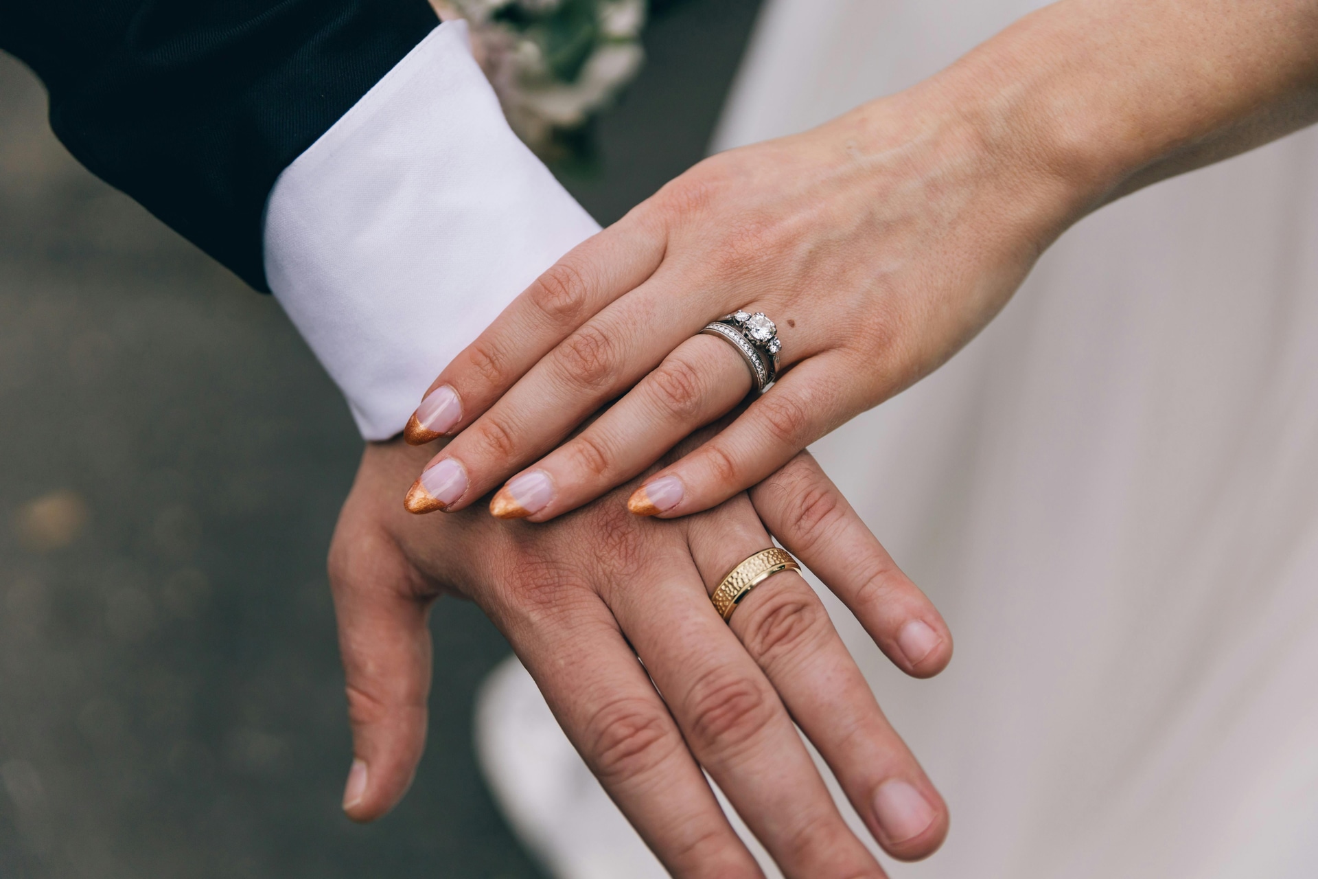 Diamond Engagement Rings UK: Sparkling Symbols of Forever Love