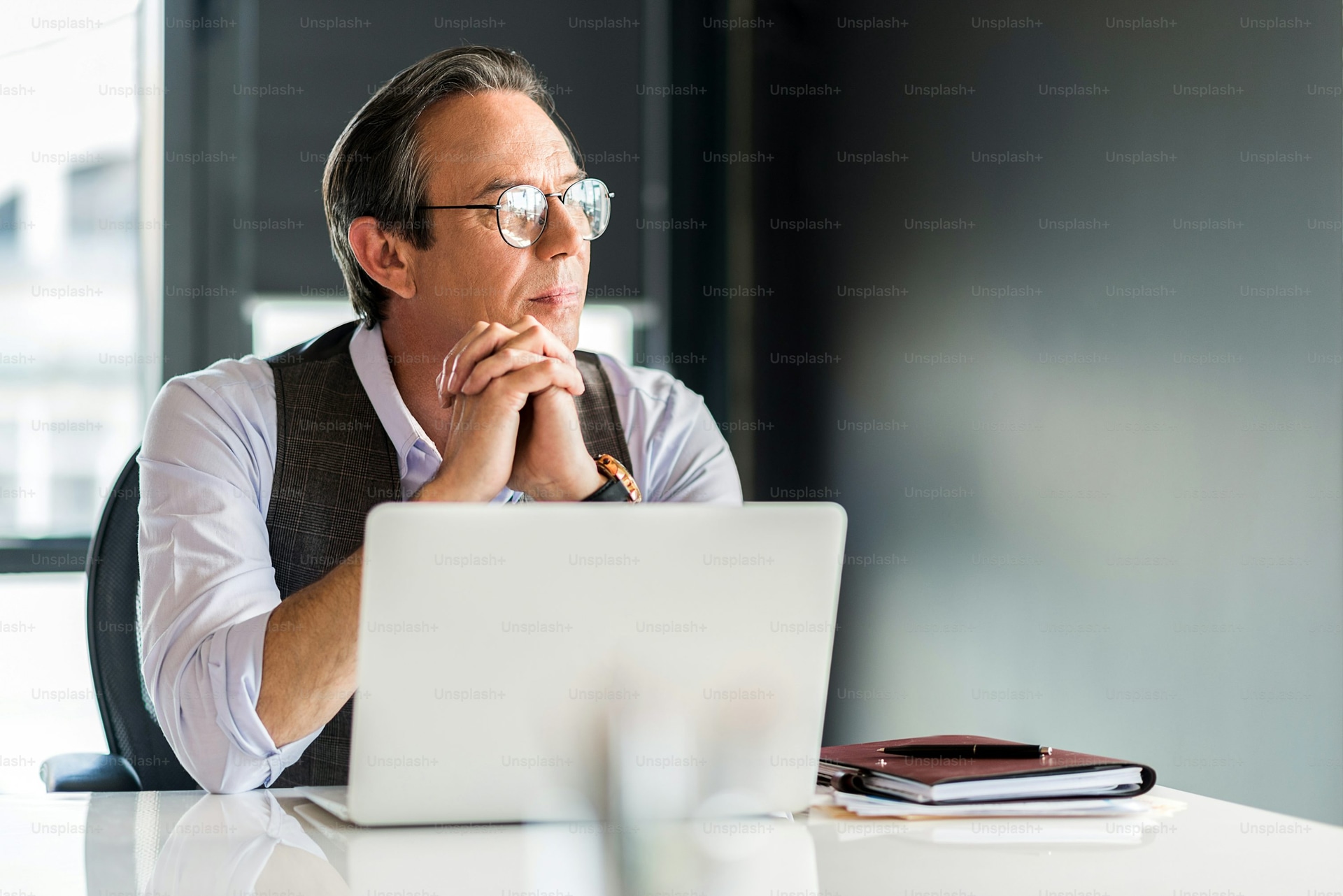 Find Competitor Pricing to Optimize Your Product Offers