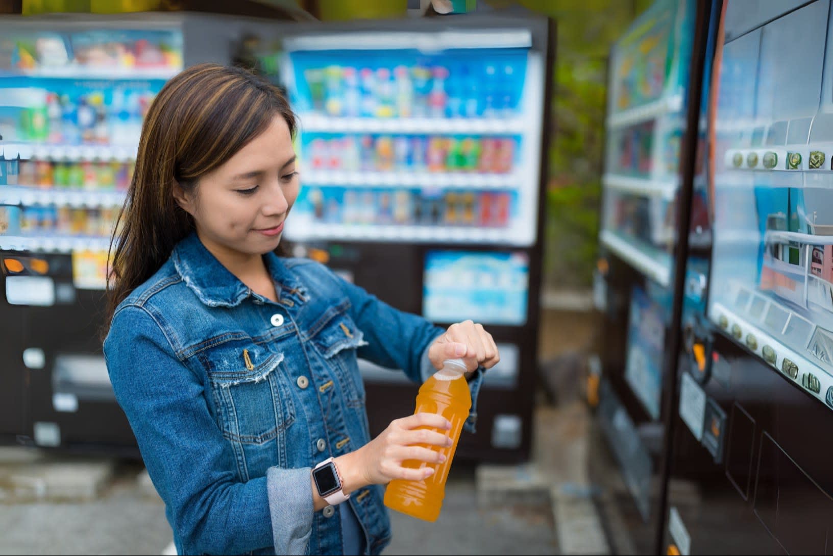Choose Dallas Vending Services for Free Snack & Drink Solutions