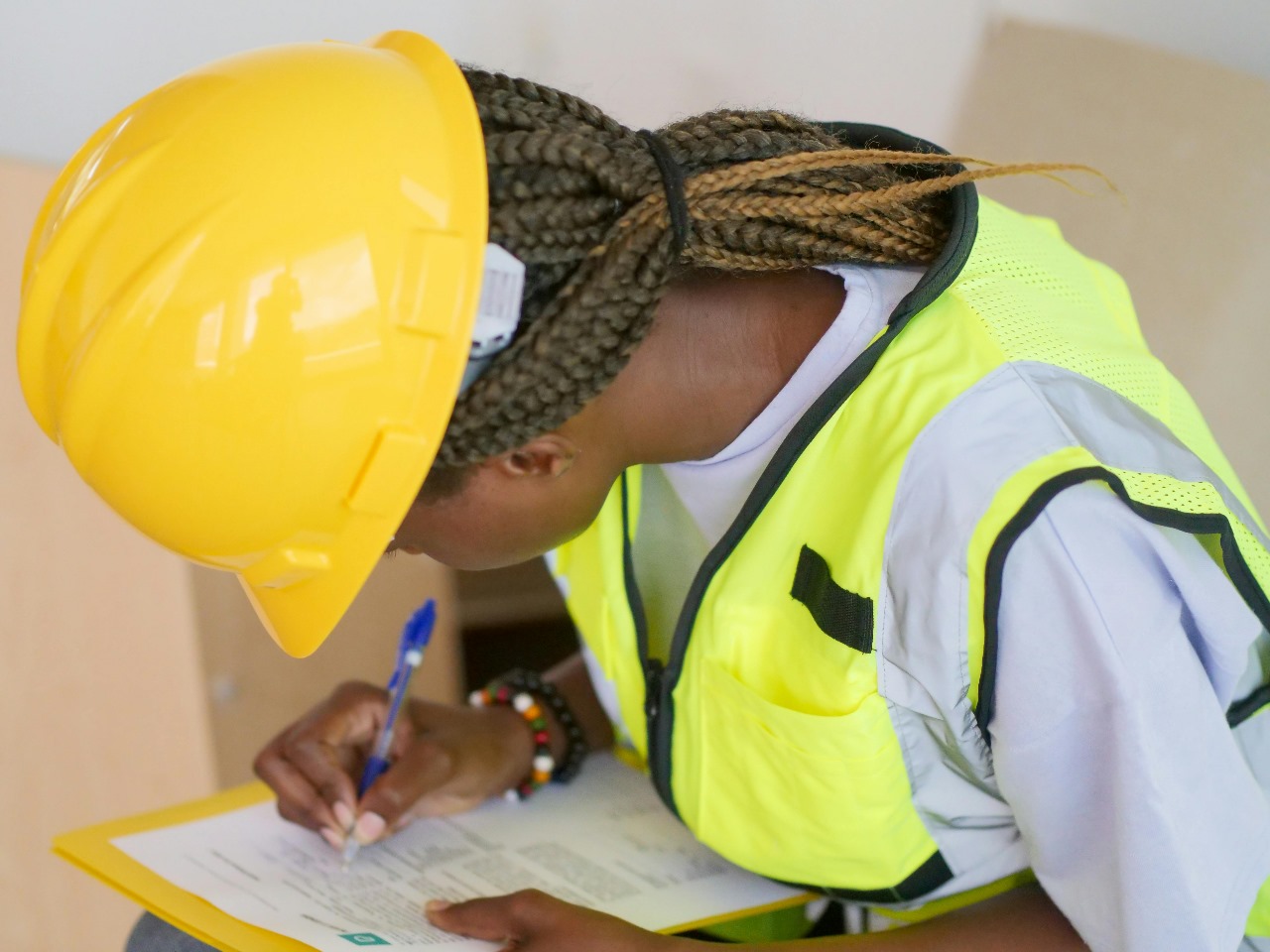 How to Apply for an Electrician Apprenticeship Hawaii Program
