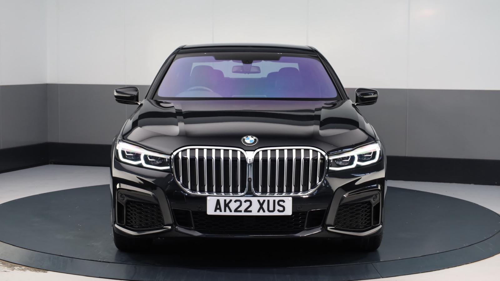 Private Taxi Nottingham to Birmingham Airport – Door-to-Door Travel