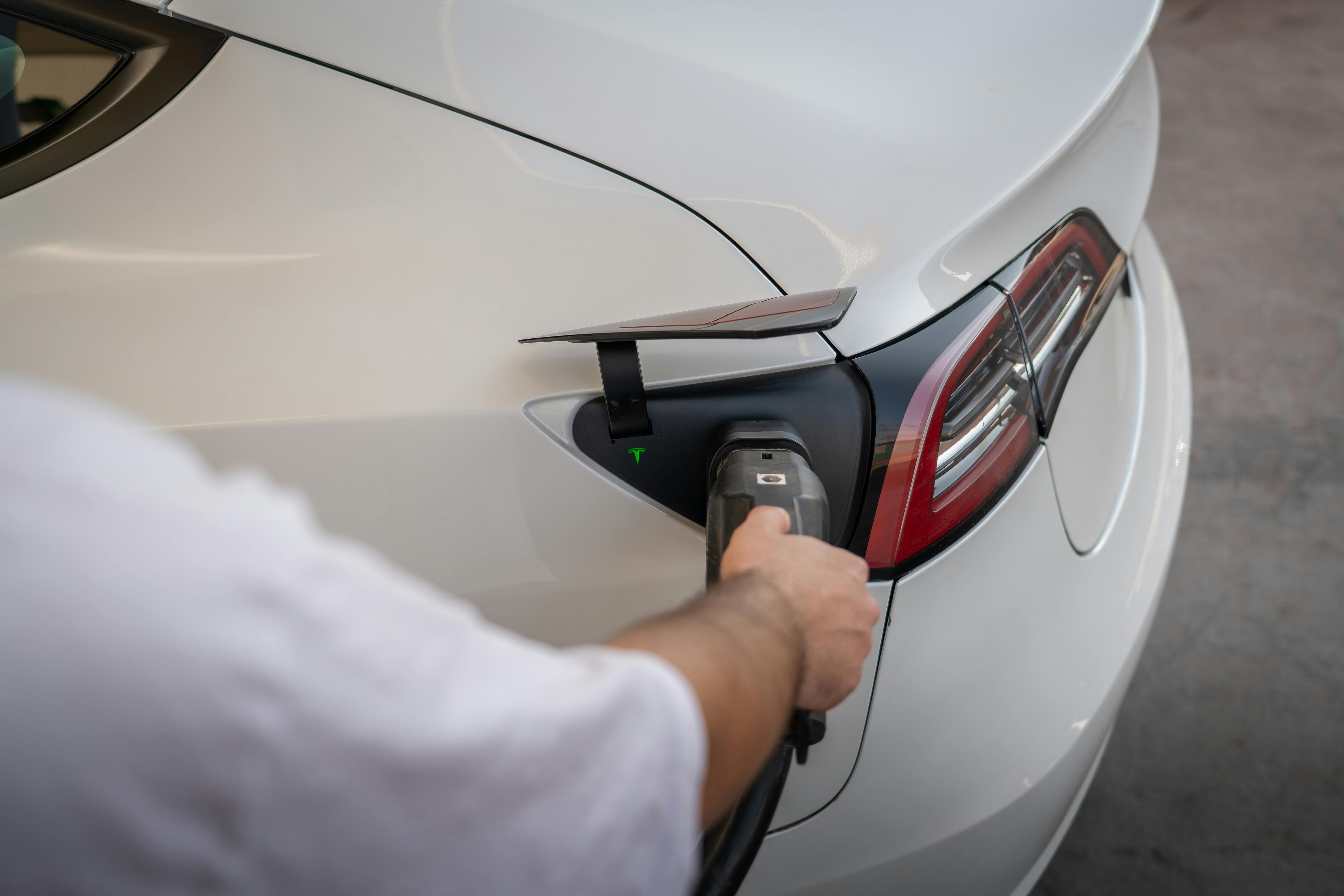 Certified EV Charging Station Contractors for Safe Operations