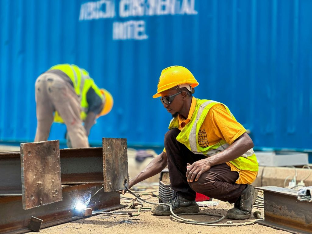 WhatsApp Image 2025-10-23 at 12.04.41 AM (20)