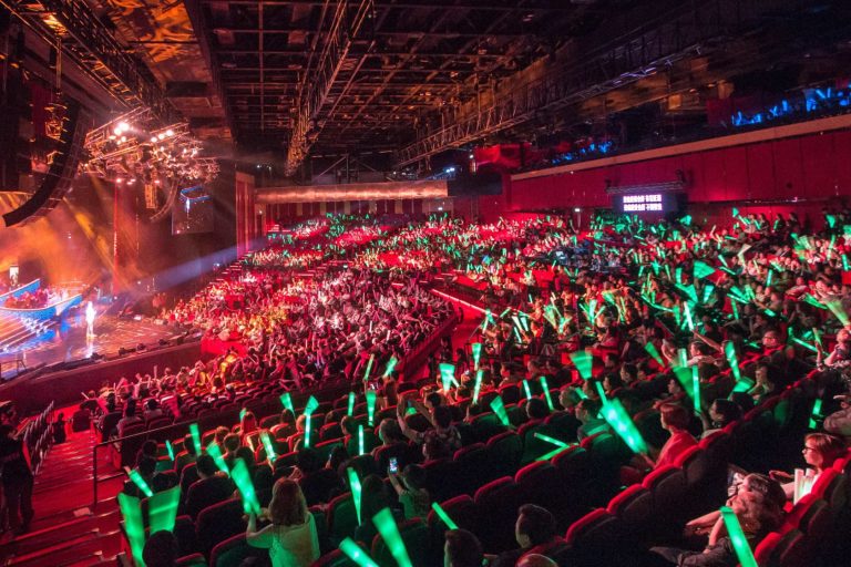 Galaxy-Entertainment-Group_Broadway-Theatre_01-1680x1120