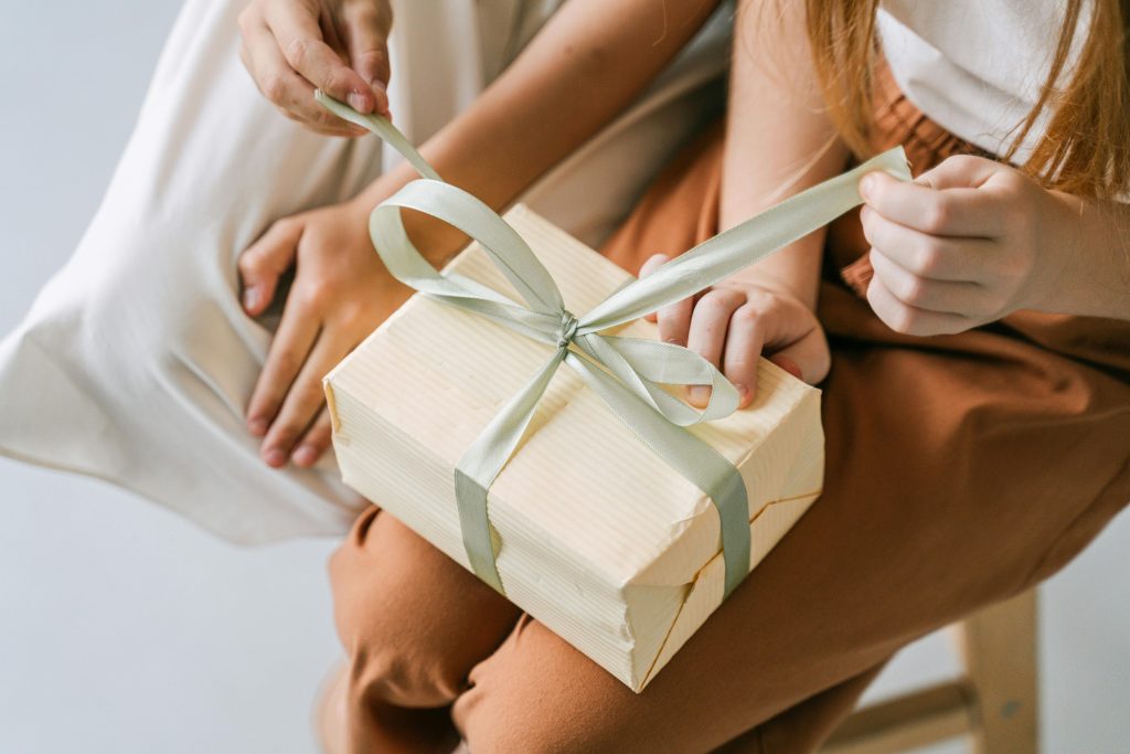 pexels-ivan-s-9628043